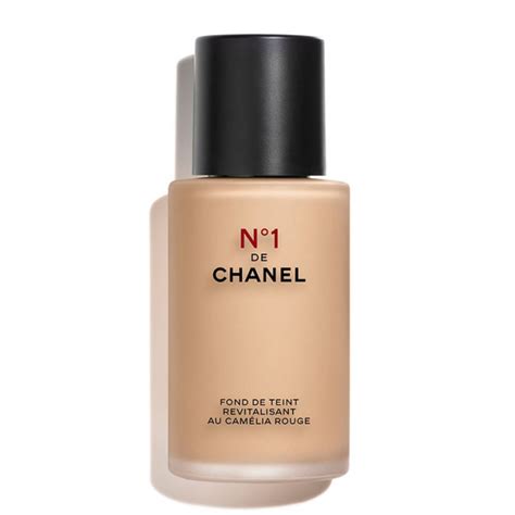 N°1 DE CHANEL FOND DE TEINT REVITALISANT .